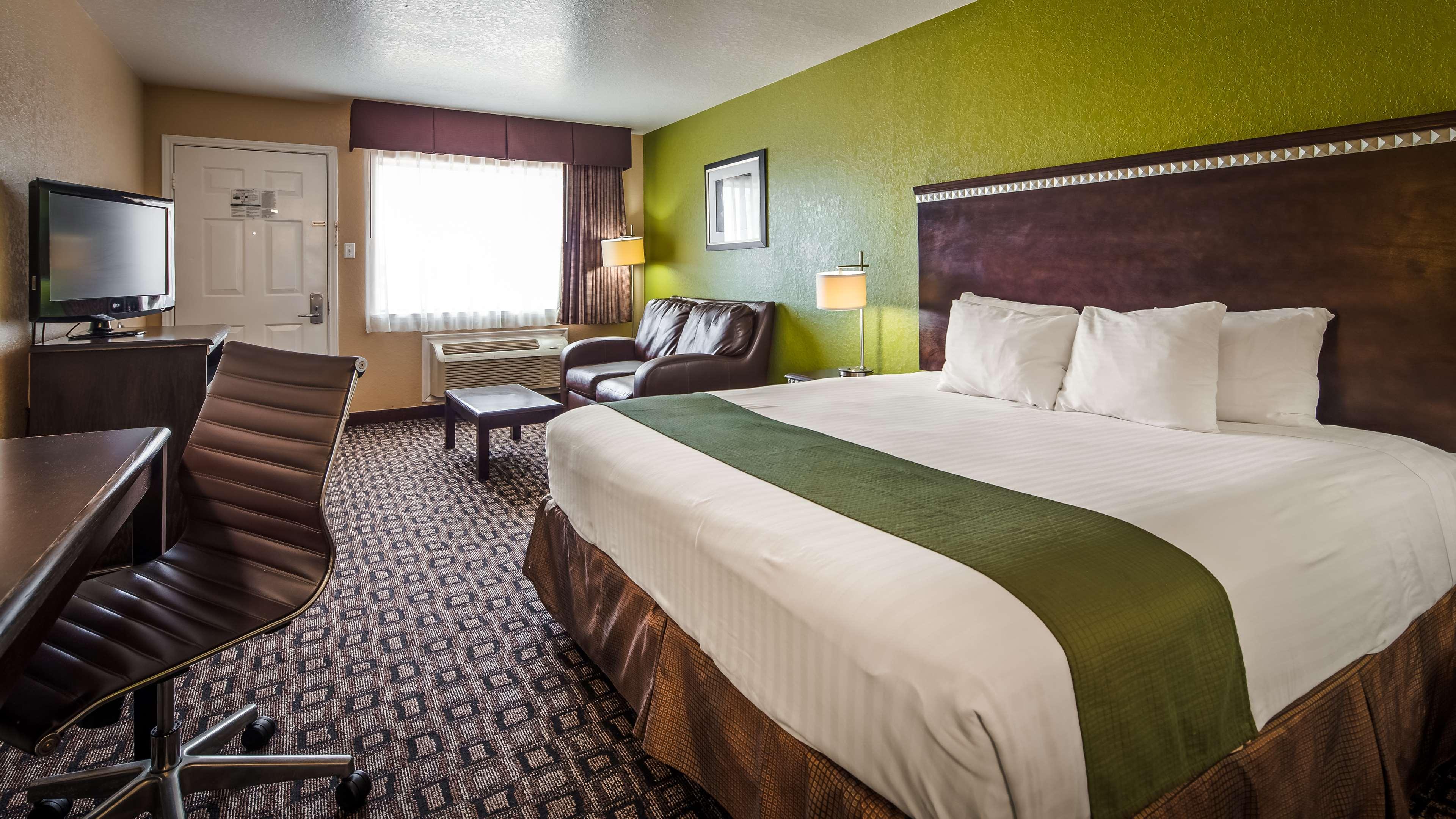 Surestay Hotel By Best Western Floresville Esterno foto